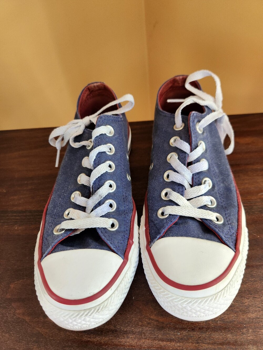 Converse Chuck Taylor All Star Blue Red Low Top Sneakers Women’s 6.5